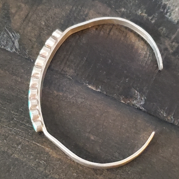 ❤️SOLD ❤️Vintage Zuni Dishta Turquoise Cuff Bracelet - Picture 2 of 4